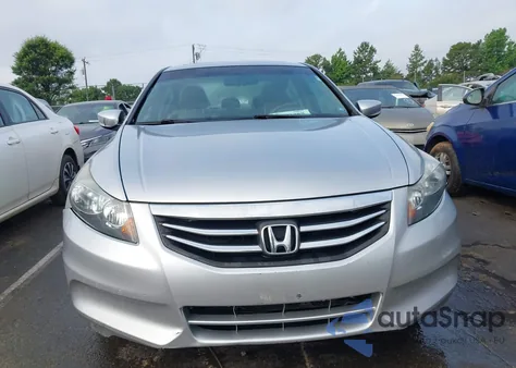 2011 Honda Accord 2.4 Ex-L z USA, uszkodzony, nr VIN 1HGCP2F89BA112201
